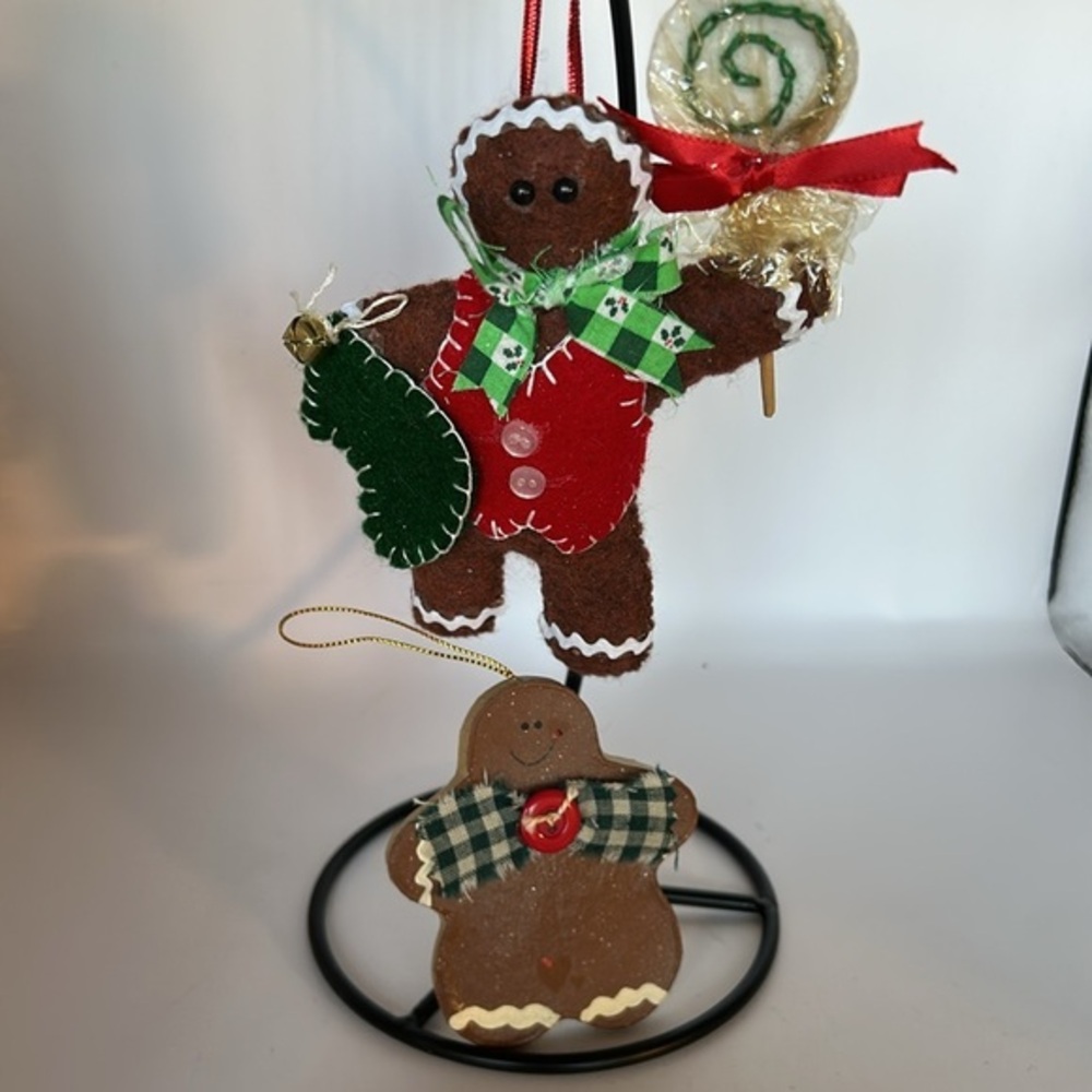 Festive Gingerbread Ornaments Set - Brown and Red